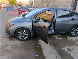 نيسان فيرسا